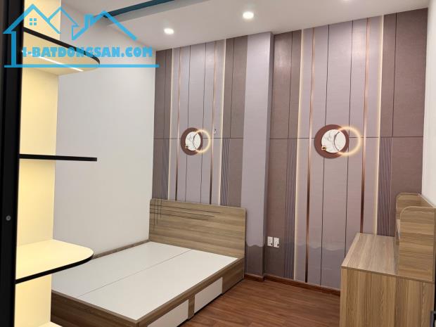 BÁN NHÀ RIÊNG HXH 4M - 93M2 - 3PN -  6,7 TỶ - NGUYỄN THỊ KIỂU - QUẬN 12