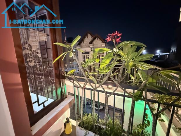 BÁN NHÀ RIÊNG HXH 4M - 93M2 - 3PN -  6,7 TỶ - NGUYỄN THỊ KIỂU - QUẬN 12 - 2