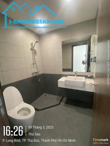 Bán gấp căn góc 2PN BE, view nội khu hồ bơi, tầng trung vừa đẹp, giá cực tốt chỉ 4tỷ8 bao - 1