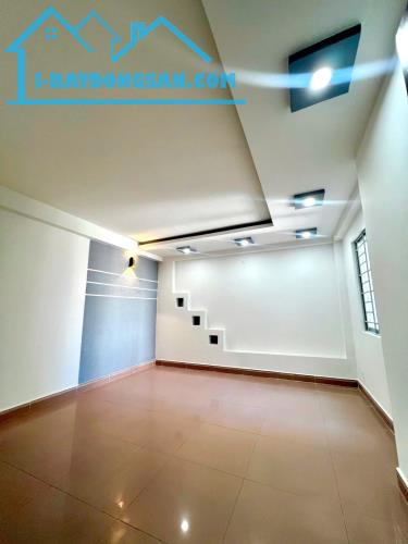MẶT TIỀN KINH DOANH NGAY CHỢ HIỆP TÂN - TÔ HIỆU - QUẬN TÂN PHÚ - 86M2 - 3 TẦNG - NGANG 5M - 2