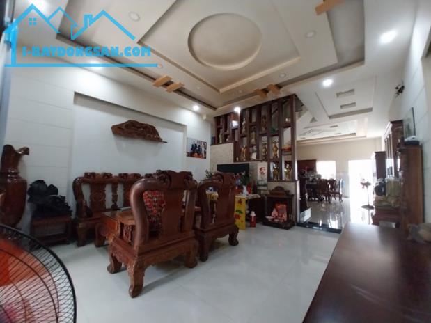 NHÀ PHỐ NGUYỄN VĂN KHỐI – GÒ VẤP – HẺM XE HƠI – 3 TẦNG – CHỈ 7.99 TỶ – GẦN CÔNG AN QUẬN - 1