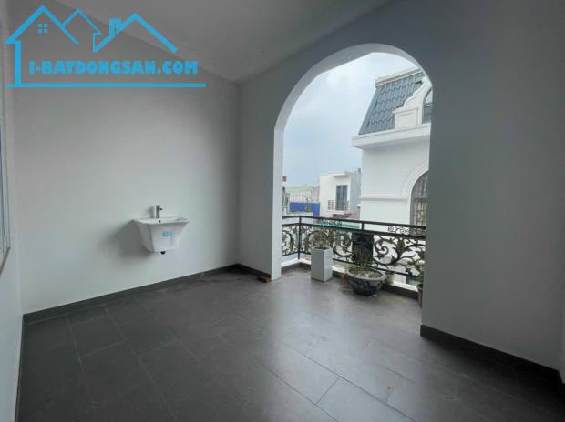 Cho thuê nhà phố Văn Cao, DT: 58m2, 4 phòng ngủ. - 5