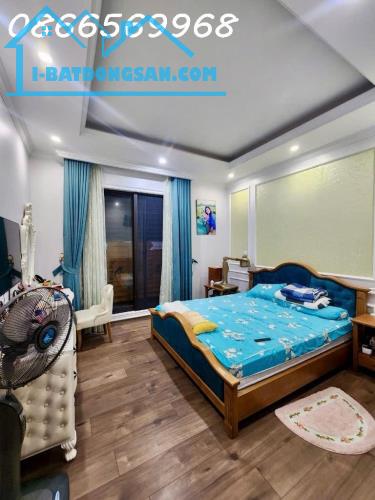 HIẾM CÓ! BÁN BIỆT THỰ PHỐ THÁI HÀ - LÔ GÓC 184M² - MT 12M - Ô TÔ TRÁNH - KINH DOANH - GIÁ - 1