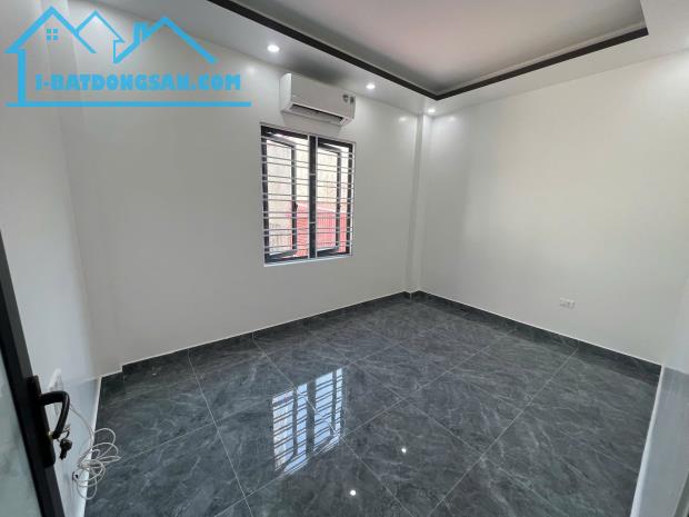 DUY NHẤT CĂN nhà 3,5 tầng  Sở Dầu-Hồng Bàng giá siêu hấp dẫn chỉ 3,tỷ xx Lh 0979087664 - 1