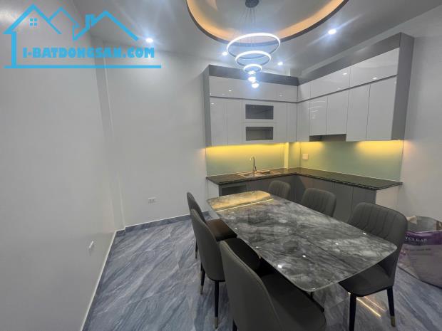DUY NHẤT CĂN nhà 3,5 tầng  Sở Dầu-Hồng Bàng giá siêu hấp dẫn chỉ 3,tỷ xx Lh 0979087664 - 2