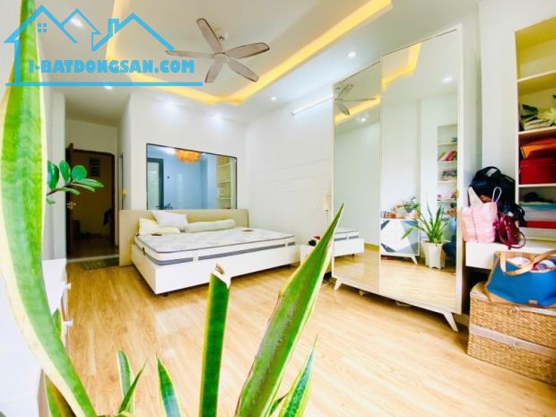 Cực hiếm. Bán nhà Vũ Tông Phan, Thanh Xuân. 35m2 x 5 Tầng. NGÕ THÔNG. Ô TÔ. Hơn 9 Tỷ. - 2