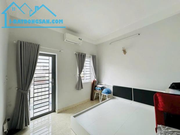 LÊ HOÀNG PHÁI - SÁT MẶT TIỀN - 55M2 - 3 TẦNG 4PN KHÉP KÍN - HOÀN CÔNG ĐỦ - NHỈNH 5 TỶ - 2