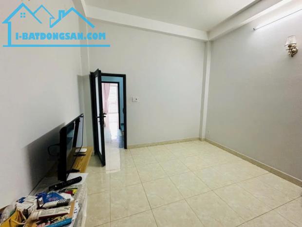 LÊ HOÀNG PHÁI - SÁT MẶT TIỀN - 55M2 - 3 TẦNG 4PN KHÉP KÍN - HOÀN CÔNG ĐỦ - NHỈNH 5 TỶ - 3