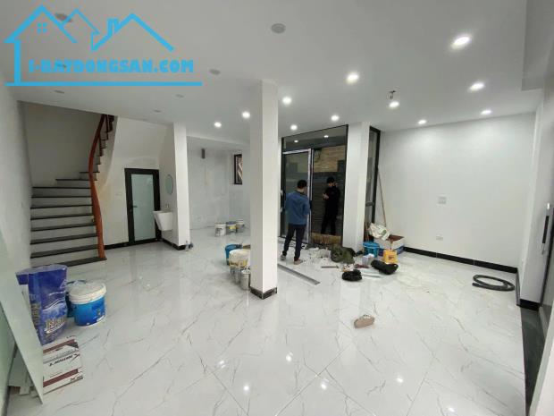 NHÀ MỚI ĐẸP TRÍCH SÀI TÂY HỒ 90M2 - SÁT HỒ - YÊN TĨNH CHỈ 13 TỶ - 5