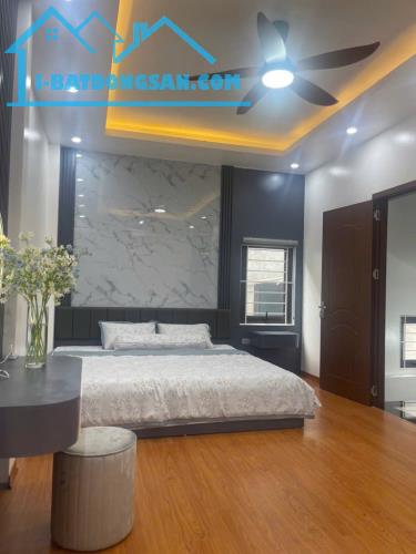 🏡🏡NHÀ MINH KHAI - 🚙Ô TÔ ĐỖ GẦN  NGÕ - CÁCH MẶT PHỐ MINH KHAI 30m - TẶNG FULL NỘI THẤT ⭐ - 4