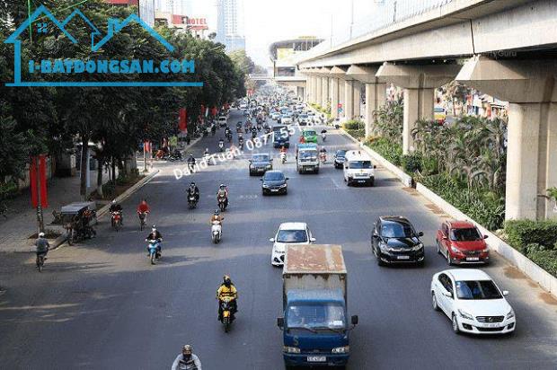 BÁN NHÀ 5 TẦNG THANG MÁY MẶT PHỐ NGUYỄN TRÃI NGAY NGÃ TƯ SỞ, DT 95M2, MT 7M, GIÁ 35 TỶ.