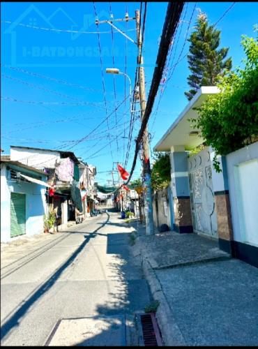 BÁN NHÀ: NGAY CẦU VƯỢT LINH XUÂN, TP THỦ ĐỨC, 2 TẦNG, XE HƠI QUAY ĐẦU, 68m², NHỈNH 3 TỶ.