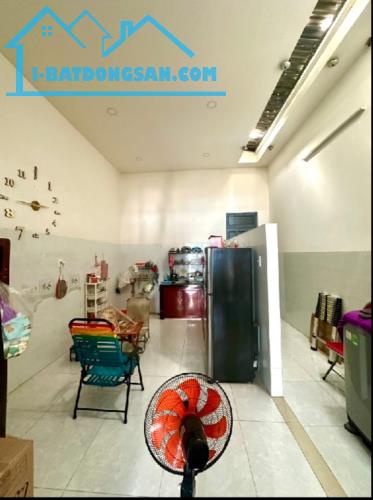 BÁN NHÀ: NGAY CẦU VƯỢT LINH XUÂN, TP THỦ ĐỨC, 2 TẦNG, XE HƠI QUAY ĐẦU, 68m², NHỈNH 3 TỶ. - 3