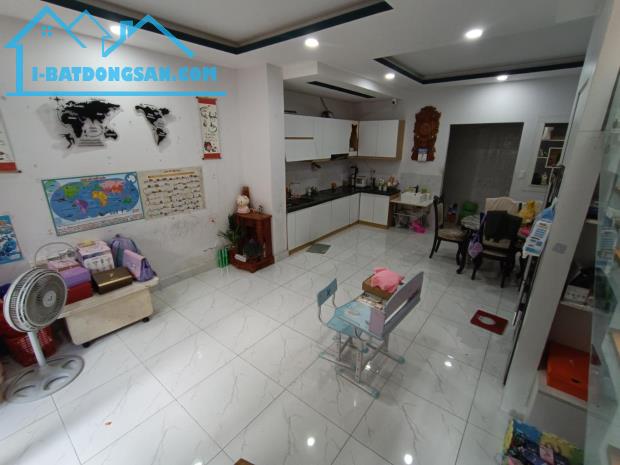 Nhà Đẹp 3 Tầng Gò Vấp – Ngang 5m – Cách HXH 30m – Chỉ Hơn 3 Tỷ - 2