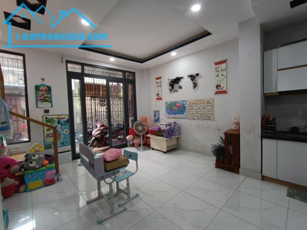 Nhà Đẹp 3 Tầng Gò Vấp – Ngang 5m – Cách HXH 30m – Chỉ Hơn 3 Tỷ - 4
