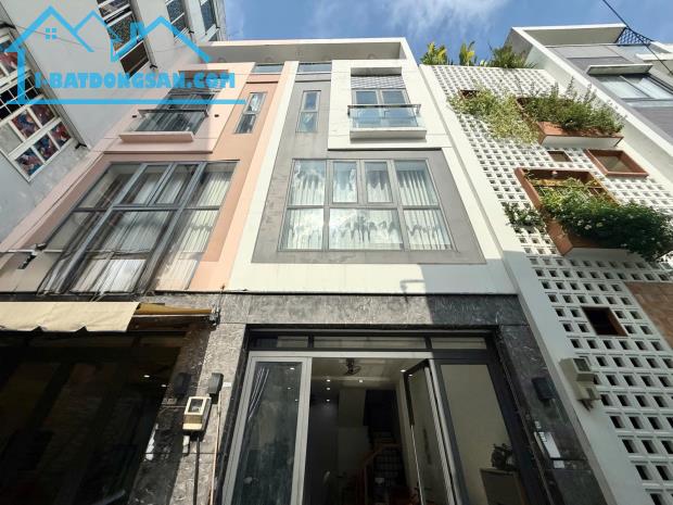 LAM SƠN - P2 TÂN BÌNH - HẺM Ô TÔ - DT:44M2 [ 4 ❌ 11M ] 4 TẦNG,4PN - CHỈ 8,3 TỶ