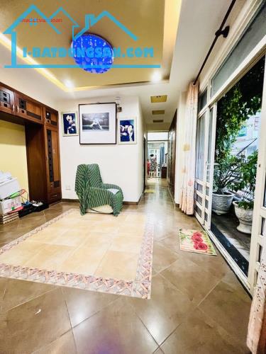 CƠ HỘI HIẾM NHÀ CỘNG HOÀ, P.4, TÂN BÌNH- LÔ GÓC 3 MẶT, ĐANG CÓ DÒNG TIỀN ỔN ĐỊNH-CHƯA 18TỶ