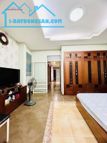 CƠ HỘI HIẾM NHÀ CỘNG HOÀ, P.4, TÂN BÌNH- LÔ GÓC 3 MẶT, ĐANG CÓ DÒNG TIỀN ỔN ĐỊNH-CHƯA 18TỶ - 1