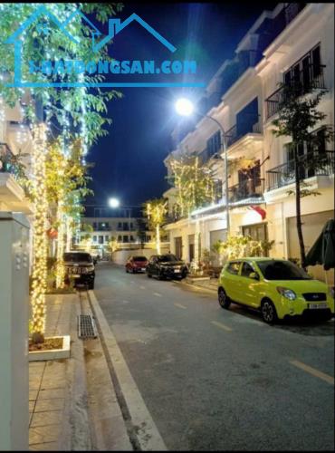 Bán liền kề dự án Việt Phát - Vĩnh Niệm, 77m 4 tầng, Giá 7.3 tỉ - 1