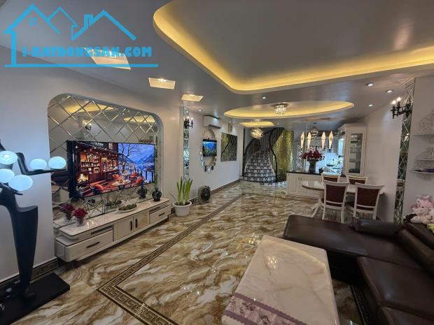 BƯỞI BA ĐÌNH  GẦN PHỐ - KHU PHÂN LÔ QUÂN ĐỘI - 3 BƯỚC RA NGÕ Ô TÔ TRÁNH - LÔ GÓC 3 THOÁNG - 1