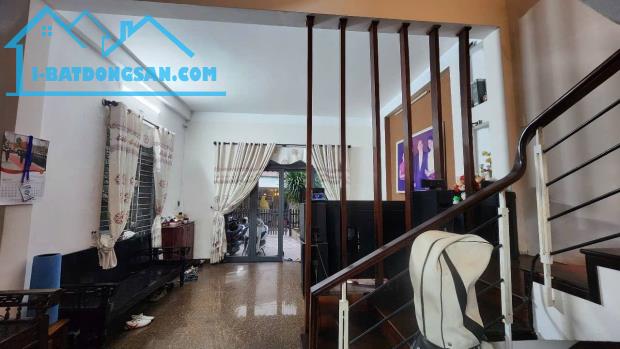 # Nhà Kiệt gần MT Thái Thị Bôi, Chợ, 170m2, ngang 8, 3 tầng, 5.x tỷ - 1