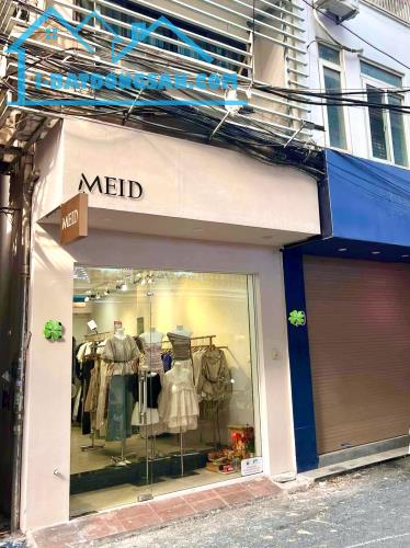 BÁN NHÀ MẶT PHỐ ĐÔNG CÁC, TRUNG TÂM ĐỐNG ĐA, 31m2 5 tầng 18 đ kinh doanh mọi loại hình.