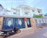 "Bán Biệt Thự Bình Tân 5 lầu , 168m2 , 5PN 
master , thang máy , ngang 12m ,22 tỷ