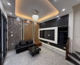 Bán nhà Gia Thụy Long Biên, Hà Nội. DT: 46m2, 6 tầng thang máy, giá hơn 8 tỷ.