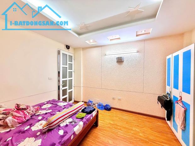 Siêu phẩm Trung Tâm – Pháo Đài Láng 44m², 5 Tầng, 3.8m MT, 10.6 Tỷ Đống Đa - 2