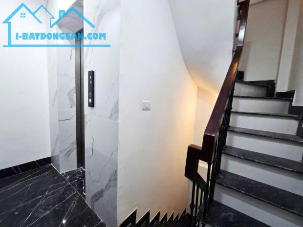 Bán nhà  Nguyễn Văn Ngọc, Ba Đình - Nhà phân lô - ngõ ô tô đỗ cửa - 44m x 5T, 17.6 tỷ - 2