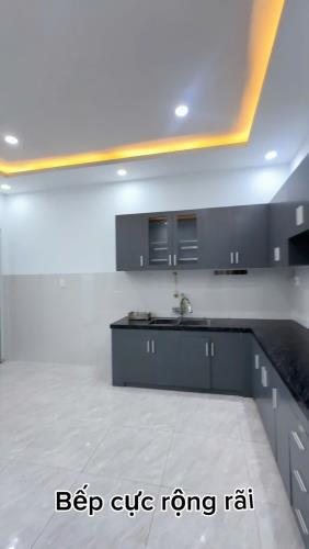 VỢ CHỒNG VỀ SÀI GÒN BÁN LẠI CĂN NHÀ 5x22 SAU TRƯỜNG TRẦN QUỐC TOẢN - 2