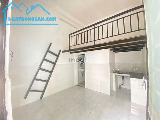 CHO THUÊ PHÒNG TRỌ CÓ GÁC Ở NGÃ TƯ BẢY HIỀN TÂN BÌNH - 3