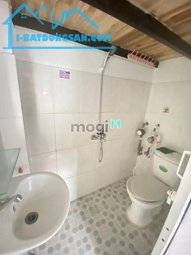 CHO THUÊ PHÒNG TRỌ CÓ GÁC Ở NGÃ TƯ BẢY HIỀN TÂN BÌNH