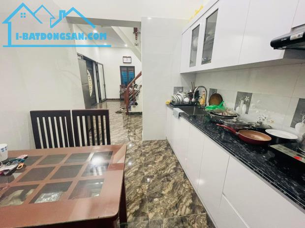 BÁN NHÀ NGÕ 394 ĐỘI CẤN, BA ĐÌNH, NGÕ THOÁNG RỘNG 33/42m2 4T MT 5m 10 tỷ. - 4