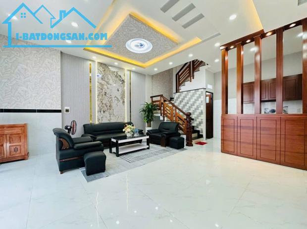 Kẹt vốn bán nhà khu Bàn Cờ. Phan Huy Thực, Tân Kiểng, quận 7. Giá 2,38 tỷ DT: 60m2 - 1