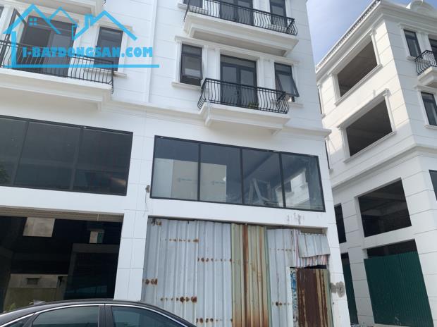 Bán căn 94,5m Shophouse Sông Hồng ngay gần phố Cửu Việt, đường 13m kinh doanh cực tốt - 2