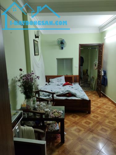 Bán gấp giá rẻ Mai Hương 20m, 4 tầng, mặt tiền 3m, 3 tỷ Hai Bà Trưng. - 1