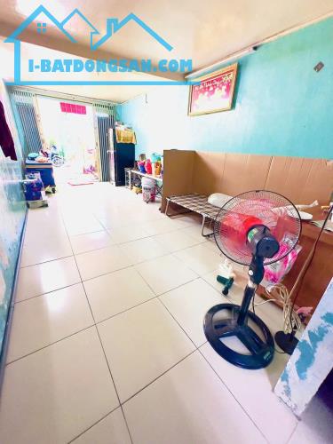 Nhà 56.5m2 hẻm Tùng Thiện Vương P13Q8, giá 3.88 tỷ - 4