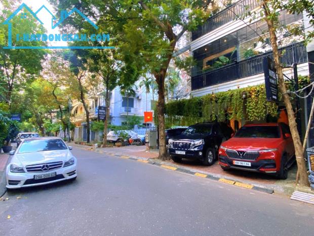 Bán nhà mặt phố Nguyễn Bá Khoản (Trung Yên 9) 90m2, 5 tầng, mt 5.4m, chỉ 45 tỷ.