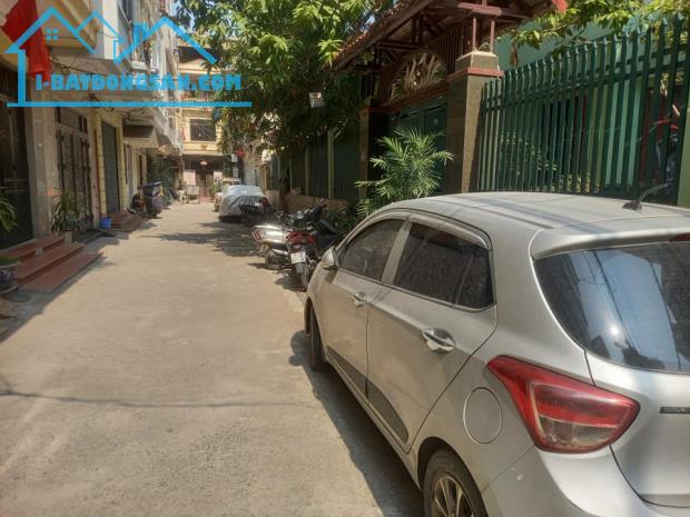 NHÀ 60M2*5T TRƯƠNG ĐỊNH, GARA, THANG MÁY 14,2 TỶ