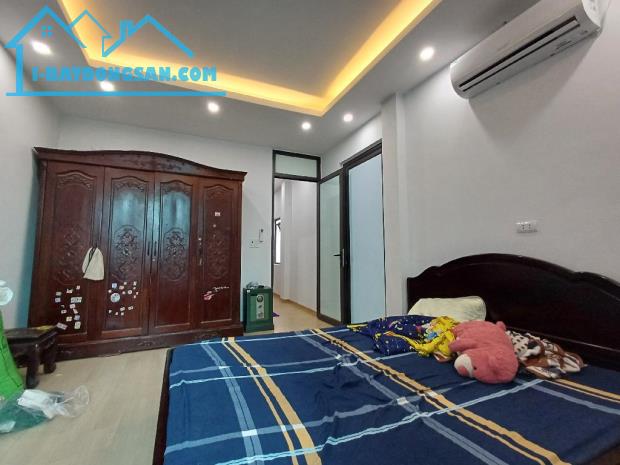 ĐẤT HAI MẶT TIỀN - Ô TÔ LÙI CỬA - BÁN ĐẤT VĨNH HƯNG - 60M2 - 2