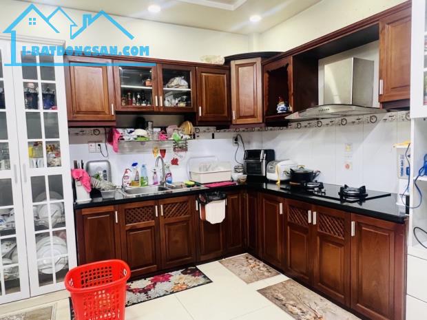 BT14 💎 BIỆT THỰ VIP 2 MẶT TIỀN – KHU TÊN LỬA – DIỆN TÍCH KHỦNG 250M² – 3 TẦNG – NỘI THẤT - 2