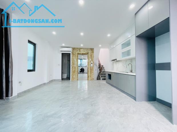 NHÀ ĐẸP THANG MÁY NGOẠI MẶT TIỀN RỘNG PHỐ CỔ HÀ ĐÔNG 40m chỉ 7.x tỷ