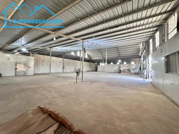 Cần cho thuê kho hàng Yên Viên, DTSD 1000m, container vào tận cửa, giá 50tr/th - 1