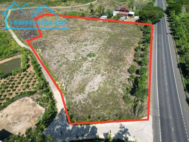 BÁN 7000M2 SẴN 1500M2 THỔ CƯ MẶT TIỀN QUỐC LỘ 20 ĐỨC TRỌNG ĐÀ LẠT