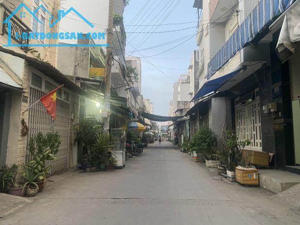 019BT – Bán nhà Lô góc 3 mặt hẻm tải Liên Khu 4-5, 58m2, 4PN sổ riêng, Giảm còn 3.7 tỷ TL