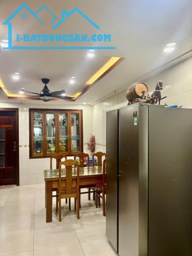 Bán nhà 3 tầng đường (5.5m) lề 2m Nguyễn Đức Trung, Thanh Khê, DT 91m2. Giá tỷ 950 tl - 3
