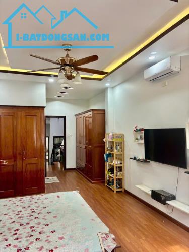 Bán nhà 3 tầng đường (5.5m) lề 2m Nguyễn Đức Trung, Thanh Khê, DT 91m2. Giá tỷ 950 tl