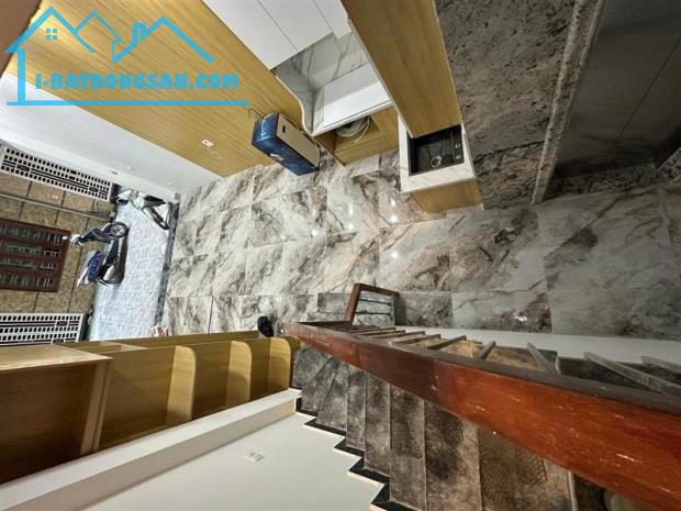 NHÀ XÂY MỚI 5 TẦNG - THANG MÁY - FULL ĐỒ - 2