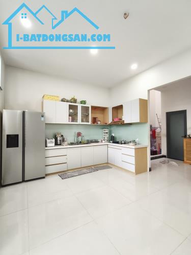 🔥 CHỦ GẤP BÁN – HẠ CHÀO 300 TRIỆU – GIÁ MỚI CHỈ CÒN 8 TỶ - NGAN KHỦNG 8M - 155M2 🔥 - 3